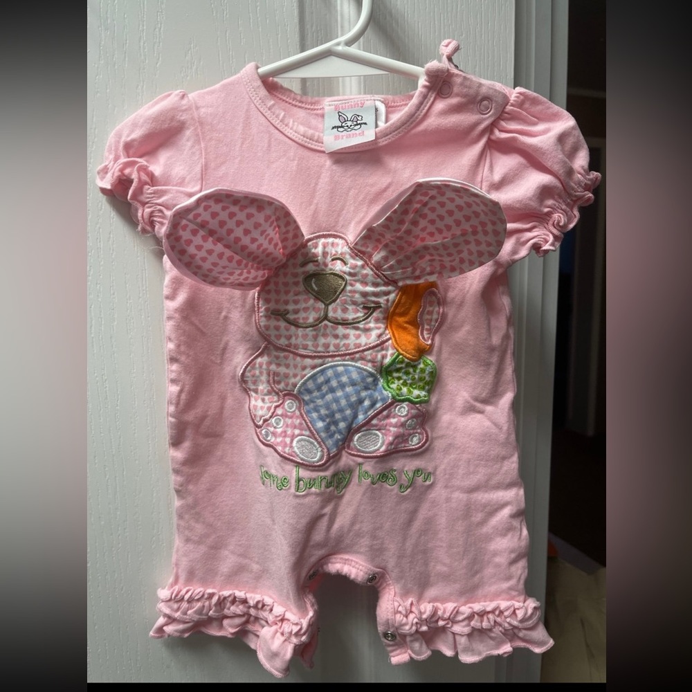 Easter bunny romper. Size 6 months. Ears floppy.